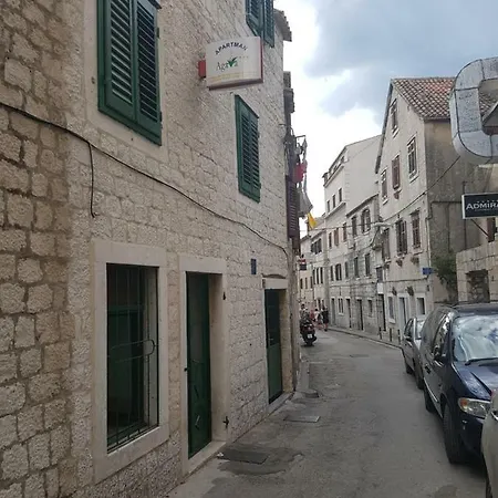 Agava سبليت